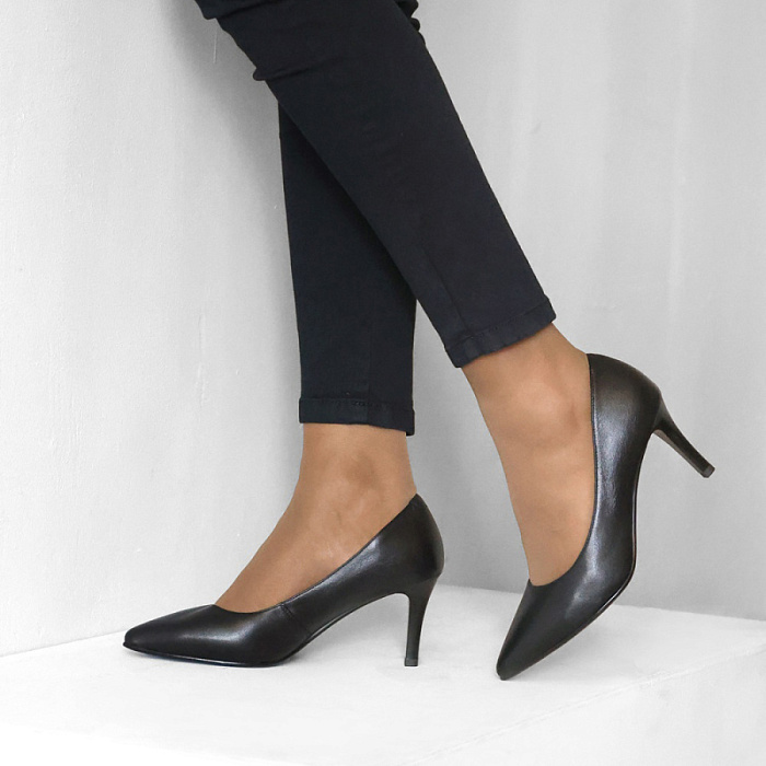 Женские туфли лодочки basic Donna Daniella  черные, артикул 22C5-8-201